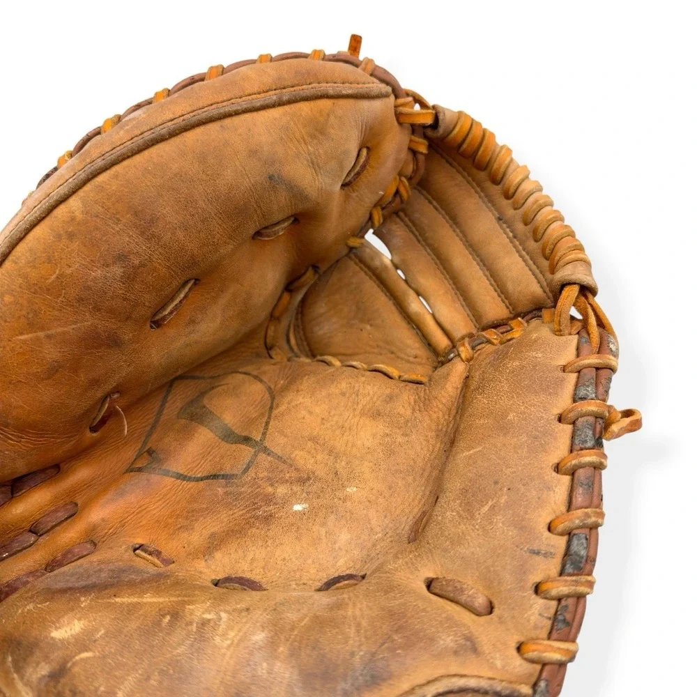 Nike Diamond Ready SDR CMF Full Size Catchers Mitt‎ Baseball Glove RHT 33